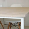 BASIC FEM table de salle à manger en bois de chêne blanchi BASIC FEM table de salle à manger en bois de chêne blanchi